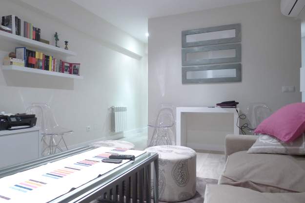 salón reformado en barrio del pilar (2).JPG